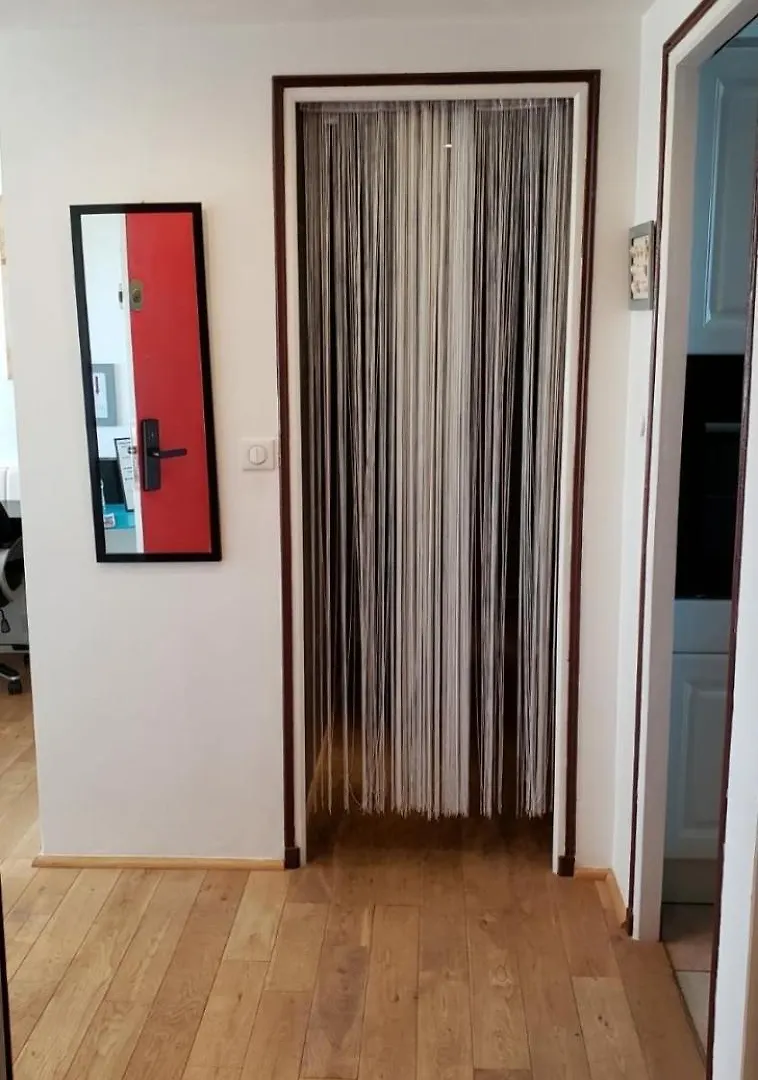 Suite From 1 To 6 - Bathtubs In Rooms - Air Conditioned Residential Appartement - Self-Arrival - Wifi - Netflix Disney - Kitchen - Laundry - Parking Avignon Apartment