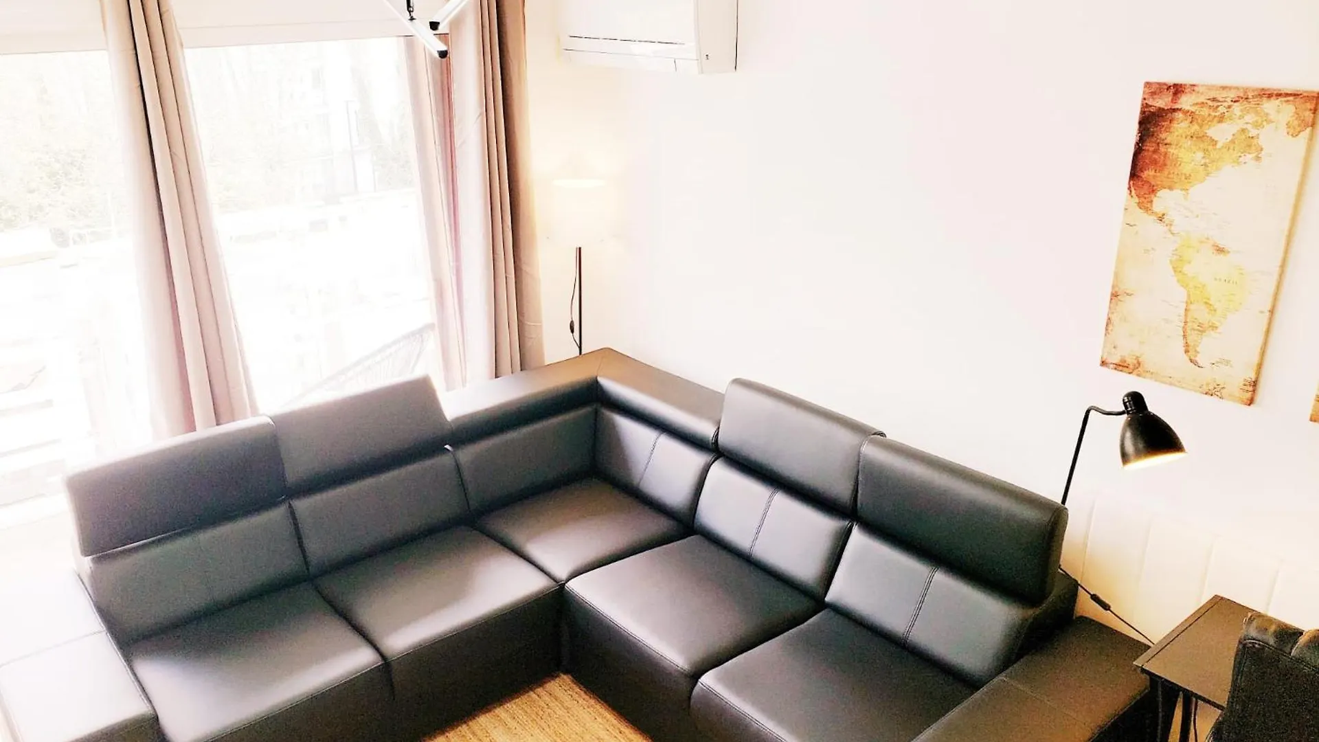 Suite From 1 To 6 - Bathtubs In Rooms - Air Conditioned Residential Appartement - Wifi - Kitchen - Laundry - Parking 0*, Avignon