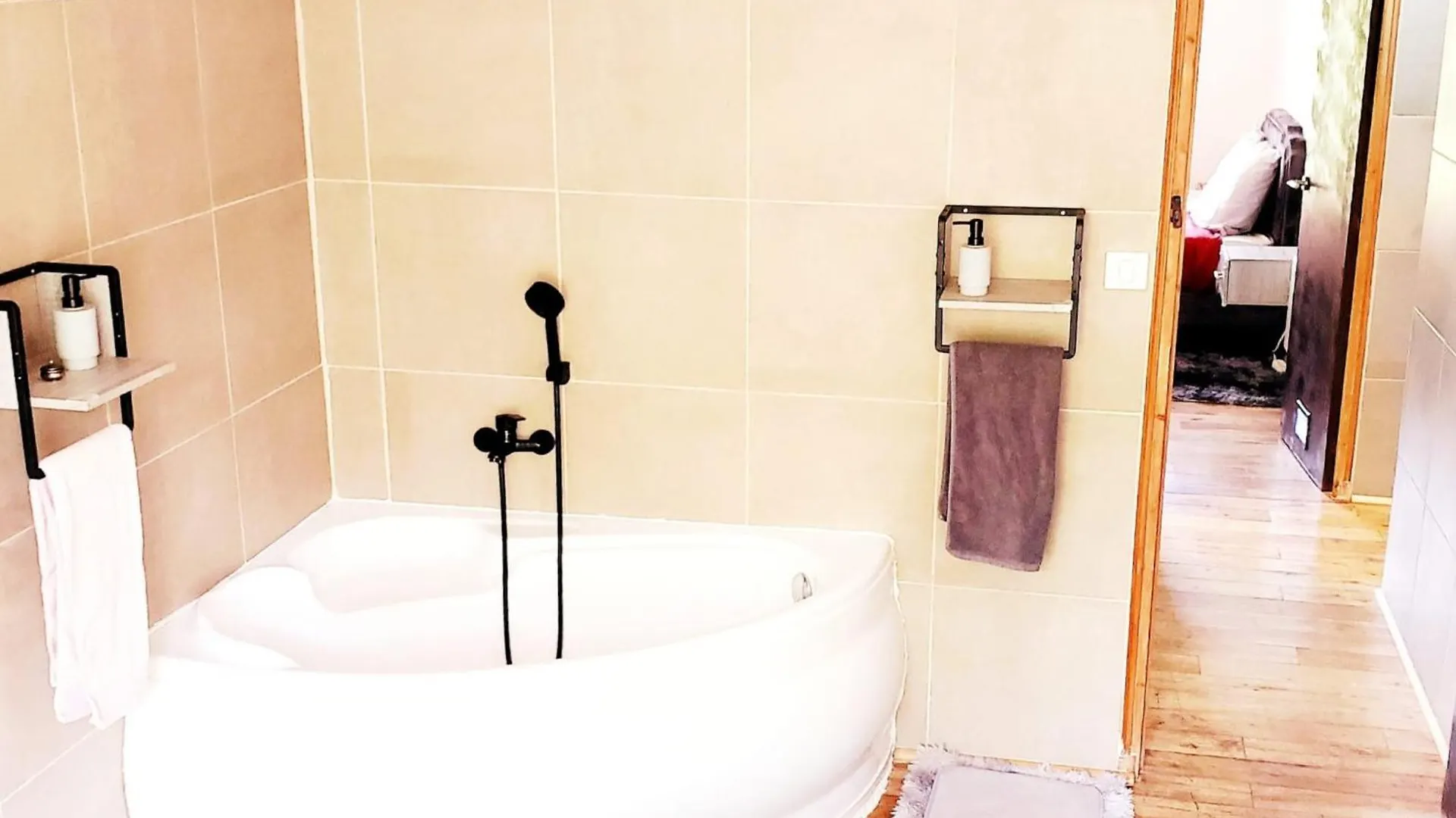 Apartamento Suite Bathtubs 1 To 6 - Air-Conditioned - Self-Arrival Avinhão França